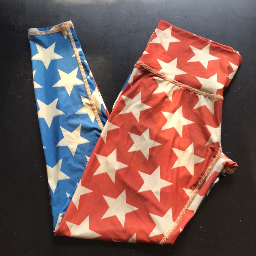 Teeki Stars and Stripes legging in Size Large - Picture 2 of 4